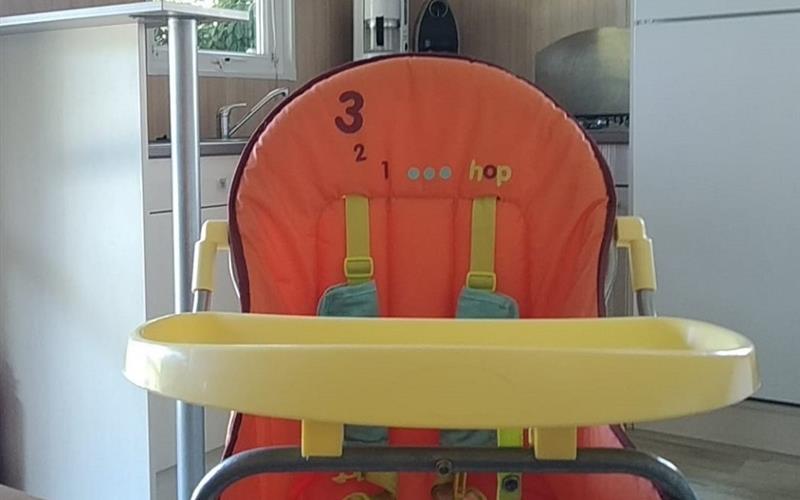 Prêt de chaise bébé au camping Les Peupliers de la rive à Saint Jean de Monts en Vendée